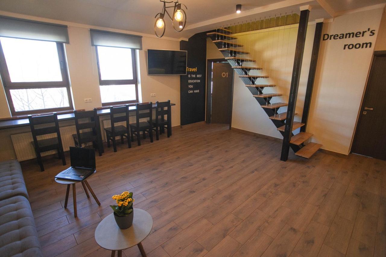 Dream Hostel Khmelnytskyi المظهر الخارجي الصورة